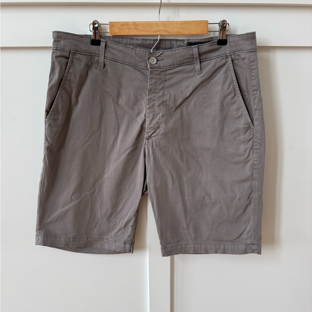 Men’s AG Griffin Tailored Shorts – Classic Premium Fit (Gray)